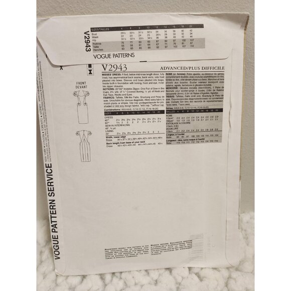 Bellville Sassoon Vogue V2943 | Uncut Designer Dress - Picture 3 of 10